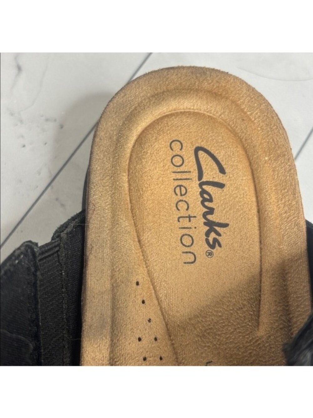 NWT Clarks Womens April Raelyn Black Leather Slide Sandals Size 6M - Picture 10 of 11